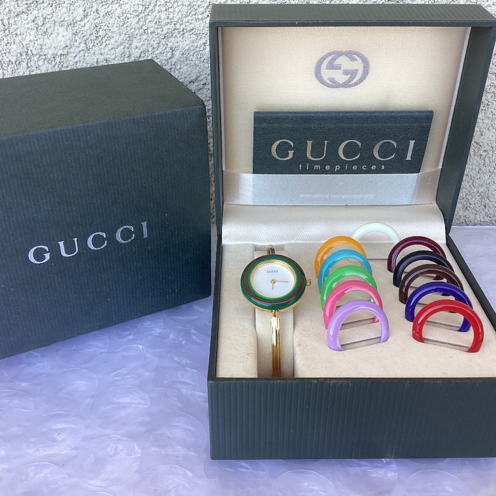 Vintage Gucci Interchangeable Bezel Bangle Watch Near Mint Preowned Condition